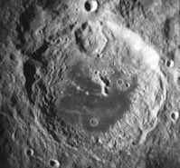 Il bacino lunare Aitken fotografato dall'Apollo 12