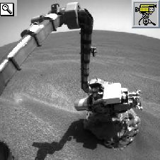 Foto e filmato di Opportunity al lavoro prese dal rover stesso