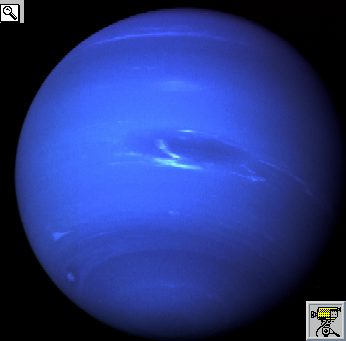 Fotografia di Nettuno preso dal Voyager 2 e animazione della rotazione del pianeta